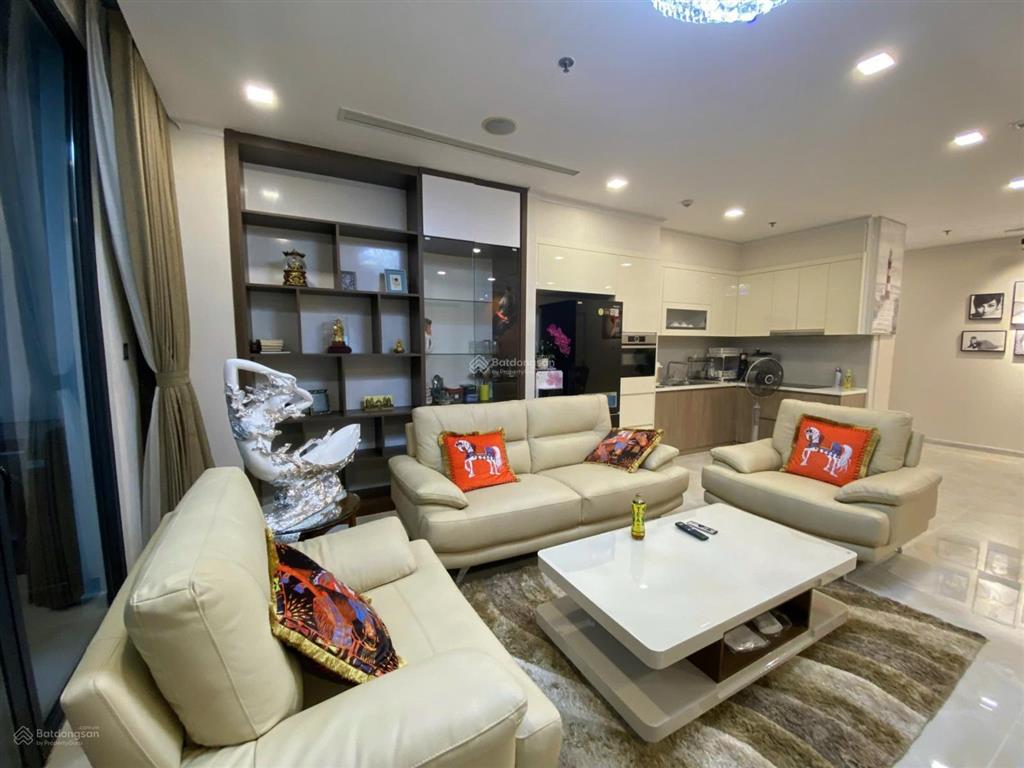 Đầu tư an toàn căn hộ 3pn 118m, view bitexco, có sổ & hđ thuê 42tr giá 36 tỷ