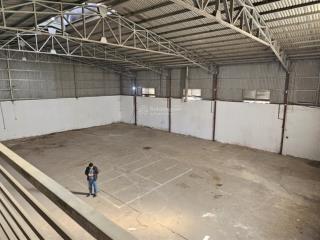 Bán đất đã có nhà xưởng. full thổ cư.mặt giáp đê hữu hồng. cách vd4 1'5km