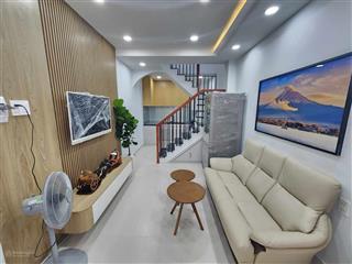 Bán nhà trần bình trọng, p5, bình thạnh, 21m2, 1 trệt 1 lầu, 2pn, 2wc, cách xe hơi 10m, 3.55 tỷ
