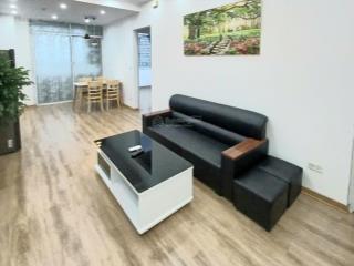 Căn hộ 60m full nội thất  giá hơn 40 triệu/m