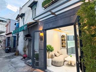 **siêu phẩm phan văn trị  hẻm xe hơi  full nội thất  chỉ 4.x tỷ **