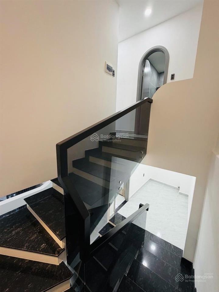 Nhà đẹp 3 tầng  ngay lý thường kiệt  ngang 6m  45m2  6,35 tỷ bl