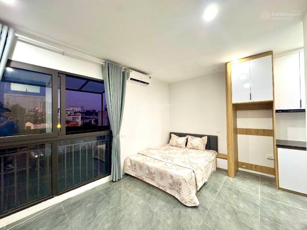 Phân lô 6 tầng thang máy sát phố lê thanh nghị 5 phòng ngủ lô góc 3 thoáng