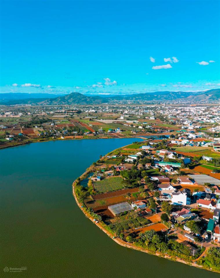 Cắt lỗ 60% cần bán gấp lô 200m2 tt liên nghĩa, đức trọng, full 100% giá 650tr