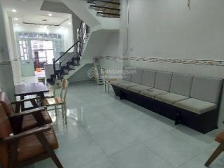 Chỉ 3,95tỷ có nhà đẹp 140m2, dài 25m, cầu long kiểng, nhà bè