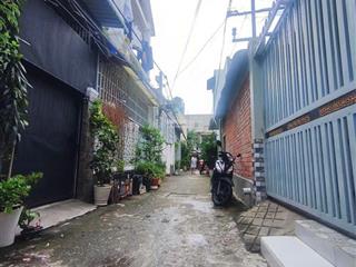 Nhà cấp 4 ngang 6m dài 9m, tt nhà bè, không qh, không lộ giới, giá chỉ 3.87 tỷ