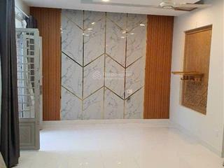 Nhà 2 tầng 4.4x11m shr hc đủ tt nhà bè cách mt 20m giá 3.6 tỷ