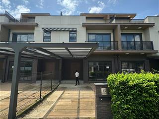 Bán nhà phố izumi city, long hưng, biên hòa, đồng nai, 9,777 tỷ, 143,5m2 ( t12 có sổ )