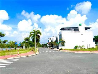 Chính chủ cần bán đất ngay dt818  sát tthc thủ thừa