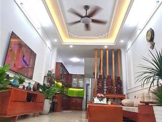 BÁN NHÀ NGỌC THỤY – 38M² – 5 TẦNG – GIÁ CHỈ 7.65 TỶ