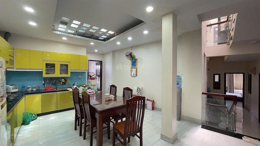 Bán chung cư mini giá siêu hời tại vườn lài, 17 tỷ, 157 m2, 15pn, 15wc thu nhập mỗi tháng trên 70tr