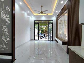 Bán nhà tân mai 33m 6.4 tỷ 5 tầng, nhà mới king koong, 10m ô tô tránh, sổ đỏ chính chủ