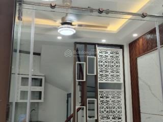 Hàng hiếm! bán gấp nhà riêng, tại hai bà trưng nhỉnh 6 tỷ diện tích 40m2, 4 ngủ, gần phố 5 tầng