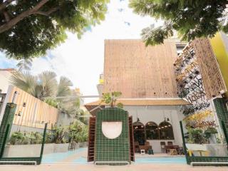 Định cư nước ngoài  bán nhà mặt tiền hoàng việt  ngay sân bay  ctxd hầm 7 tầng  khu văn phòng