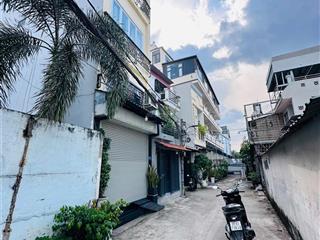 Giá tốt  nhà 2 tầng đẹp, hoàn công đầy đủ, hẻm 5m đường cây keo ở ngay, gần chợ, bệnh viện,...