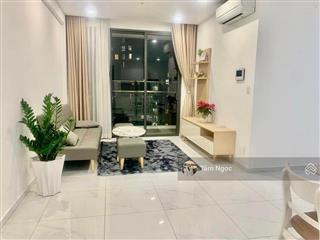 Xịn xò con bò!!! chủ nhà kẹt tiền cần ra gấp cc d'lusso q.2  70m2  2pn,2wc  gía 3,1 tỷ