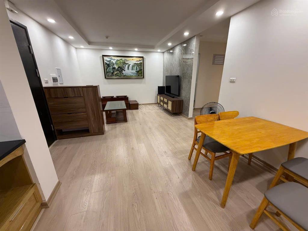 Bán căn hộ chung cư vinapharm nguyễn huy tưởng lô góc, 2pn, 2wc, tầng chung.