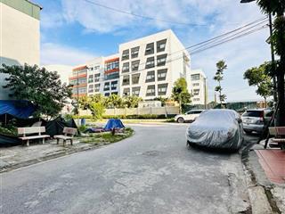 Bán nhà tđc tu hoàng 7 tầng thang máy phân lô ô tô tránh
