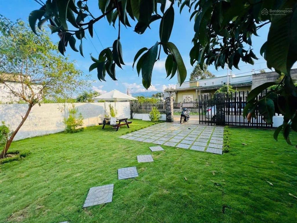 Bán nhanh nhà sân vườn 308m2 bảo lộc chỉ từ 400tr