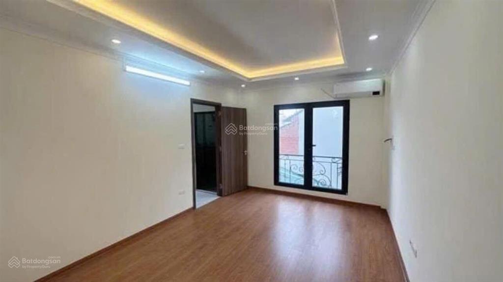Cần bán nhanh lô góc phố mạc thị bưởi kinh doanh ô tô đỗ cửa giá 10,3 tỷ dt 44m2 mặt tiền 4m
