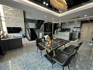 Chính chủ cần bán căn hộ hướng đông bắc 3pn, 2wc 107m2, giá 5.5 tỷ  tôi 0392 040 ***