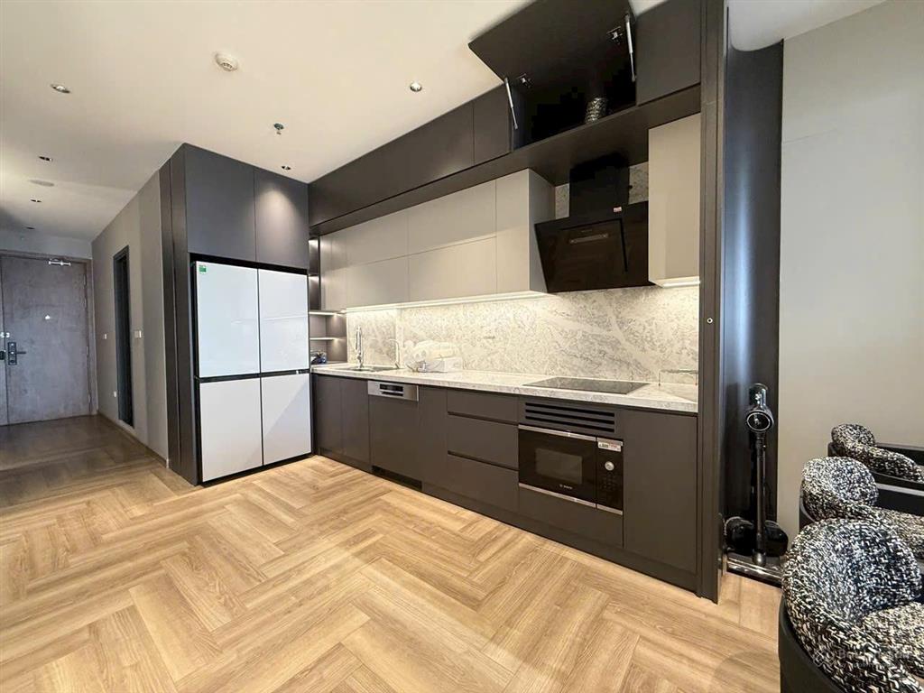 Chính chủ bán gấp căn 3pn 2wc dt 83m2 tại 17t7 trung hoà nhân chính giá 6 tỷ bao phí,  0392 040 ***