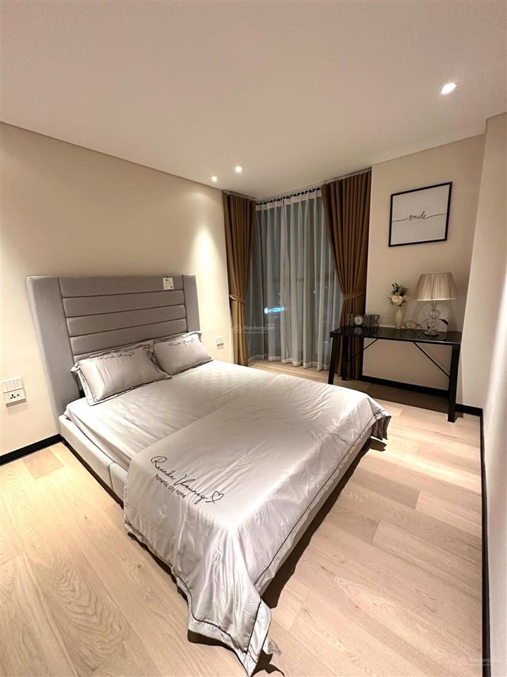 Chính chủ bán gấp ch vinata tower dt 88m2 2pn 2wc giá 7.8 tỷ có tl sâu,  0392 040 ***