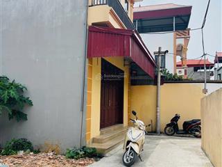 Bán nhà 2 tầng đẹp tại bến trung bắc hồng ô tô vào, 76m2 giá 3,8 tỷ