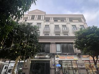 Cho thuê shop tmdv san hô, dt 70m2 x 5 tầng, mt 10m có thang máy, phù hợp làm văn phòng  hàng ăn