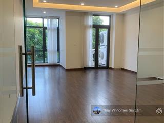 Cho thuê biệt thự liền kề tại trục sb01 làm văn phòngkinh doanh. dt 70m2x5t. giá 14tr