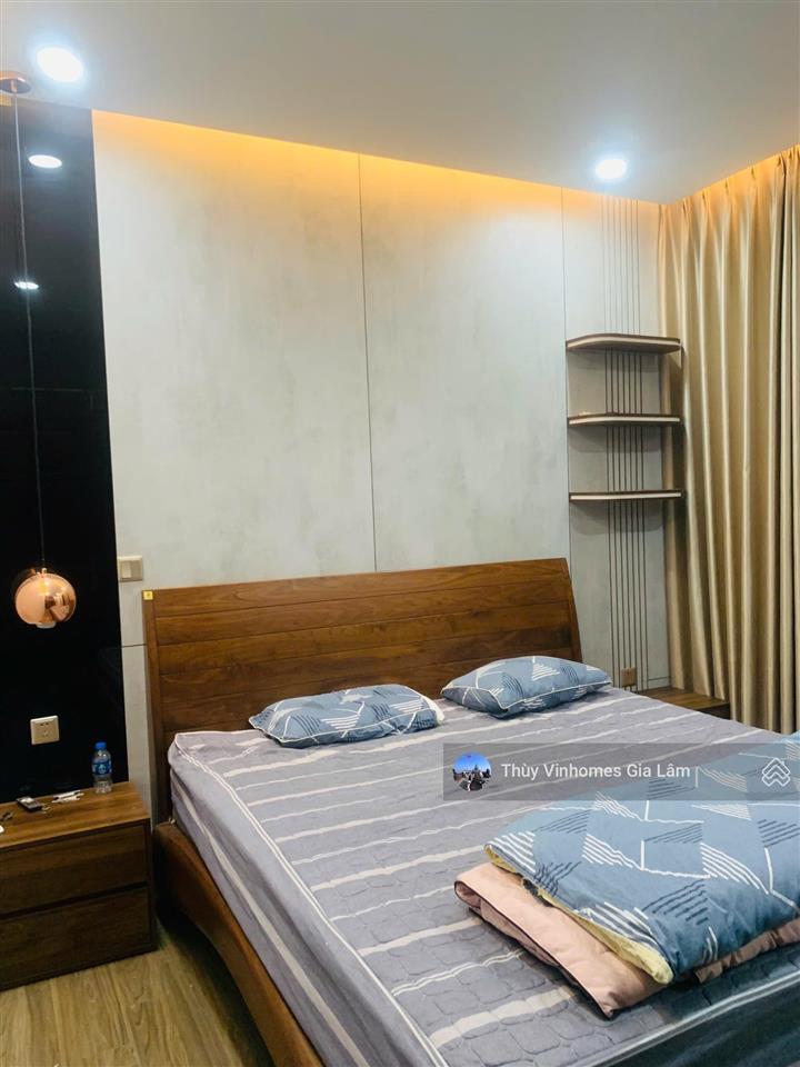 Tin hot!! cho thuê biệt thự để ở, 4 phòng ngủ, full nội thất tại vinhomes gia lâm, giá 25tr