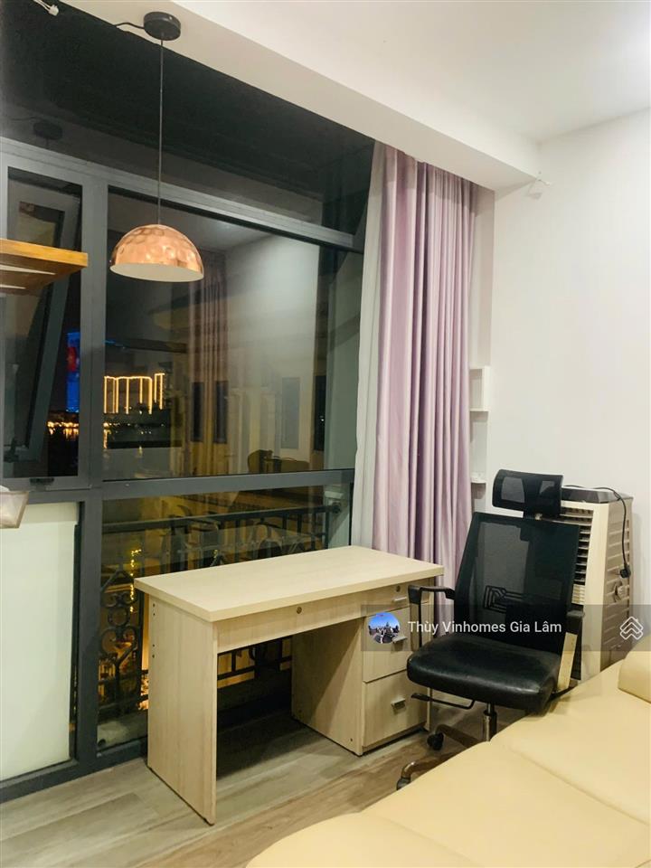 Tin hot!! cho thuê biệt thự để ở, 4 phòng ngủ, full nội thất tại vinhomes gia lâm, giá 25tr