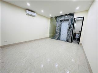 Mặt phố nguyễn trãi. dt 27/35m2 mt 4,2m