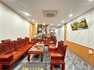 Bán nhà hoàng quốc việt, cầu giấy, 36m2 x 5t, mặt tiền 4m, lô góc, 2 thoáng, 25m ra phố