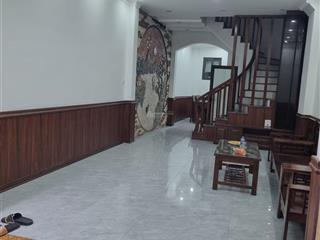 Bán nhà 33m2 x 4 tầng x 4.5 tỷ hồ tùng mậu ,cầu giấy, ngõ nông, nhà hiếm, giá tốt,nhà xây chắc chăn