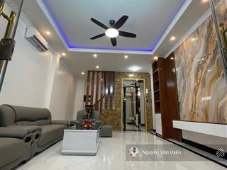 Bán nhà xuân thủy cầu giấy 35 m2 x 6 tầng thang máy,nhà 2 thoáng ngõ rộng ,chỉ 40m ra ô tô,