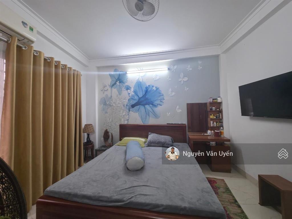 Đào tấn ba đình  ngõ thông cách 1 nhà ra ô tô đậu, 5 tầng xây mới, giá 6,2 tỷ. phân khúc hiếm