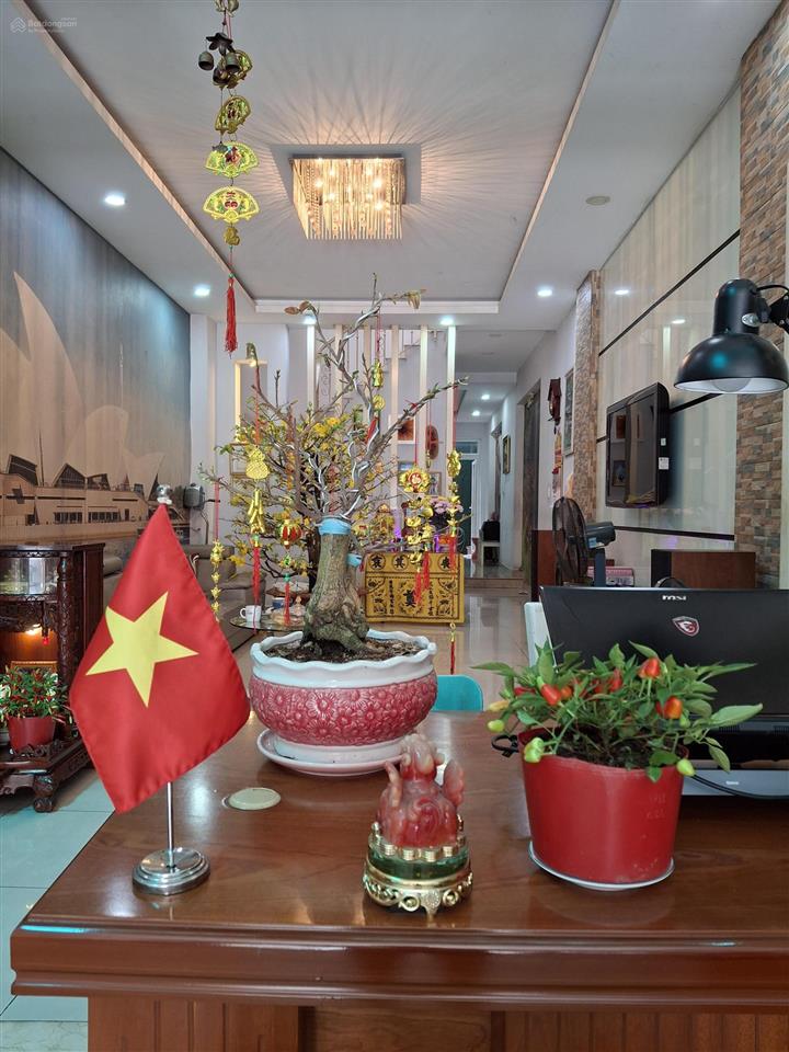 Chính chủ bán nhà mặt phố trần thị bảy, 11,868 triệu, 108.86m2, nở hậu, 4pn, 4wc, q12, hcm