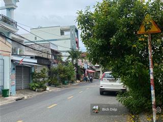 Duy nhất. nhà cấp 4.khu vip. khu kiến thiết.mt dân chủ.ngay ga metro,ngã tư thủ đức.tiện ích 1km dư