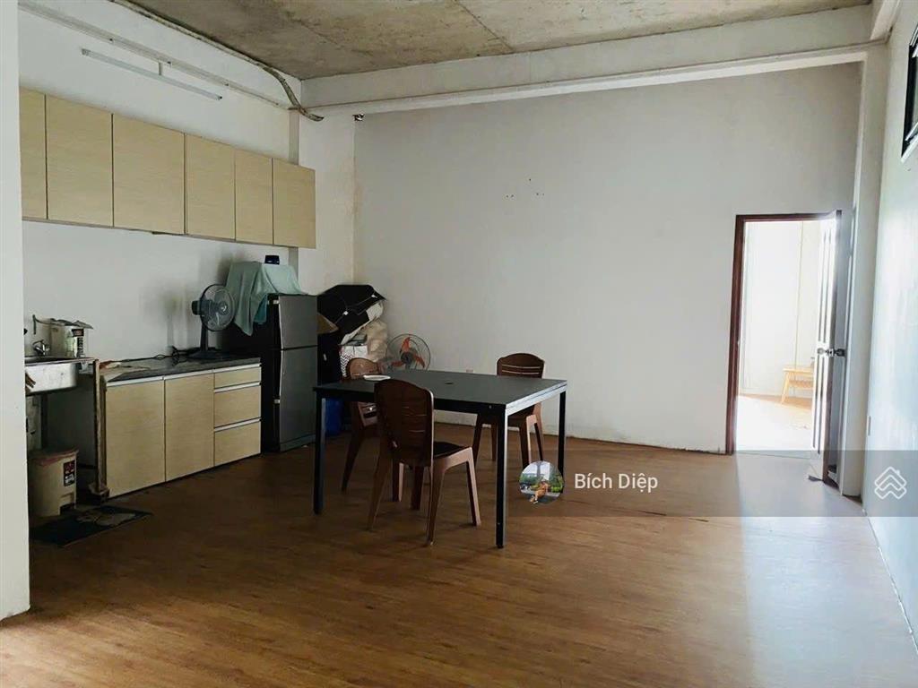 Hàng hót. bán nhà mt đường đồng văn cống, thạnh mỹ lợi, nhà đẹp 4 tầng. ngay tthc thủ đức