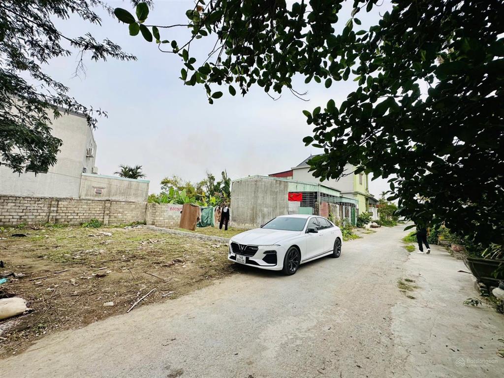 Bán 66m trục thôn đức phong , đại đồng , kiến thuỵ .gần ga tàu sắt , gần đường 68m . giá 1tỷ6