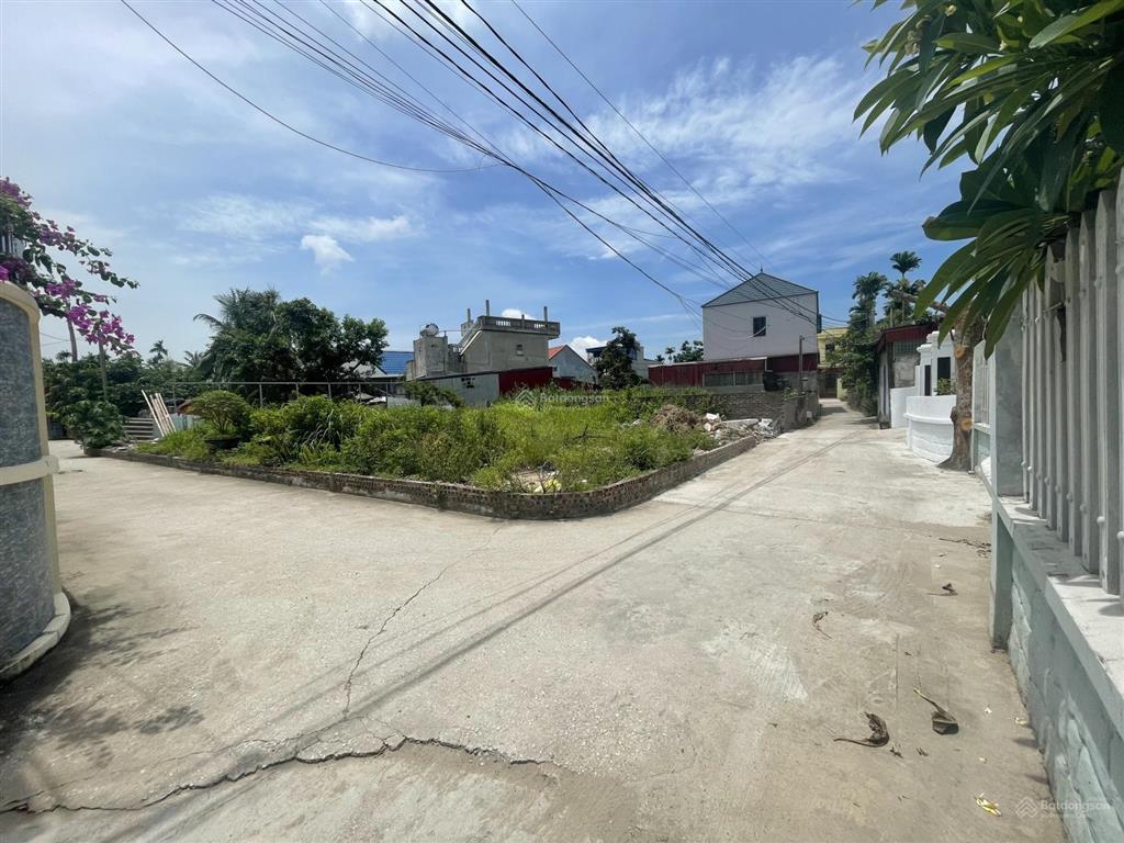 Hàng f0 bán 2 lô ngõ sông he hoà nghĩa ( 89,6 91,4m2 ) giá chỉ 18tr5/m