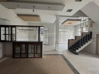 Bán nhà riêng tại xã phú xuân, nhà bè, hcm giá cực chất chỉ với 6,8 tỷ, 128m2