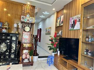 Biệt thự mini 130m2 xã nhơn đức, nhà bè, full thổ cư, cạnh trường đh gtvt, dòng tiền cao