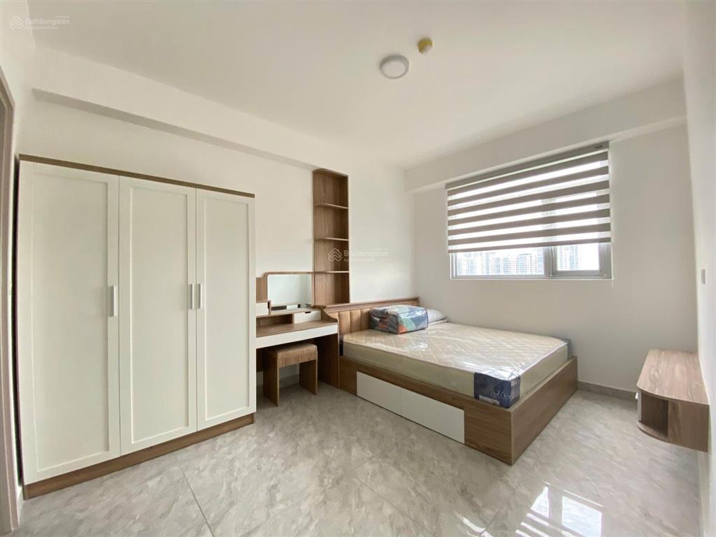 Cho thuê văn phòng paris hoàng kim, vị trí thuận lợi, liền kề q1, thủ thiêm
