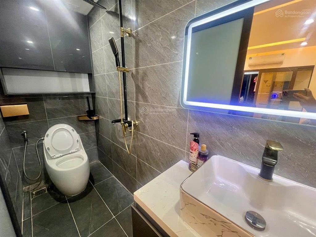 Căn hộ cao cấp nguyễn tuân90m3 ngủ2 vệ sinhban công thoáng sánggiá tốt