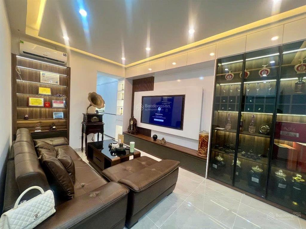 Căn hộ cao cấp nguyễn tuân90m3 ngủ2 vệ sinhban công thoáng sánggiá tốt