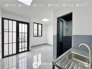 Trống sẵn phòng studio full nội thất  bancol thoáng mát  cách nttu chỉ 5 phút