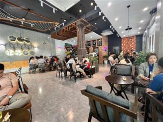 3 tầng, lô góc 3 mặt thoáng 133m, kinh doanh caffe, đường 10m5 + đường 5m5, lề 4m5  ttq. thanh khê