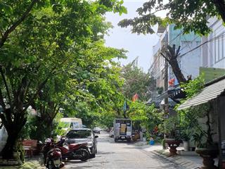 Lô đất sẵn nhà c4, đối diện trường đh sư phạm, 150m, ngang 12m, phù hợp xây tòa căn hộ cho sv thuê.